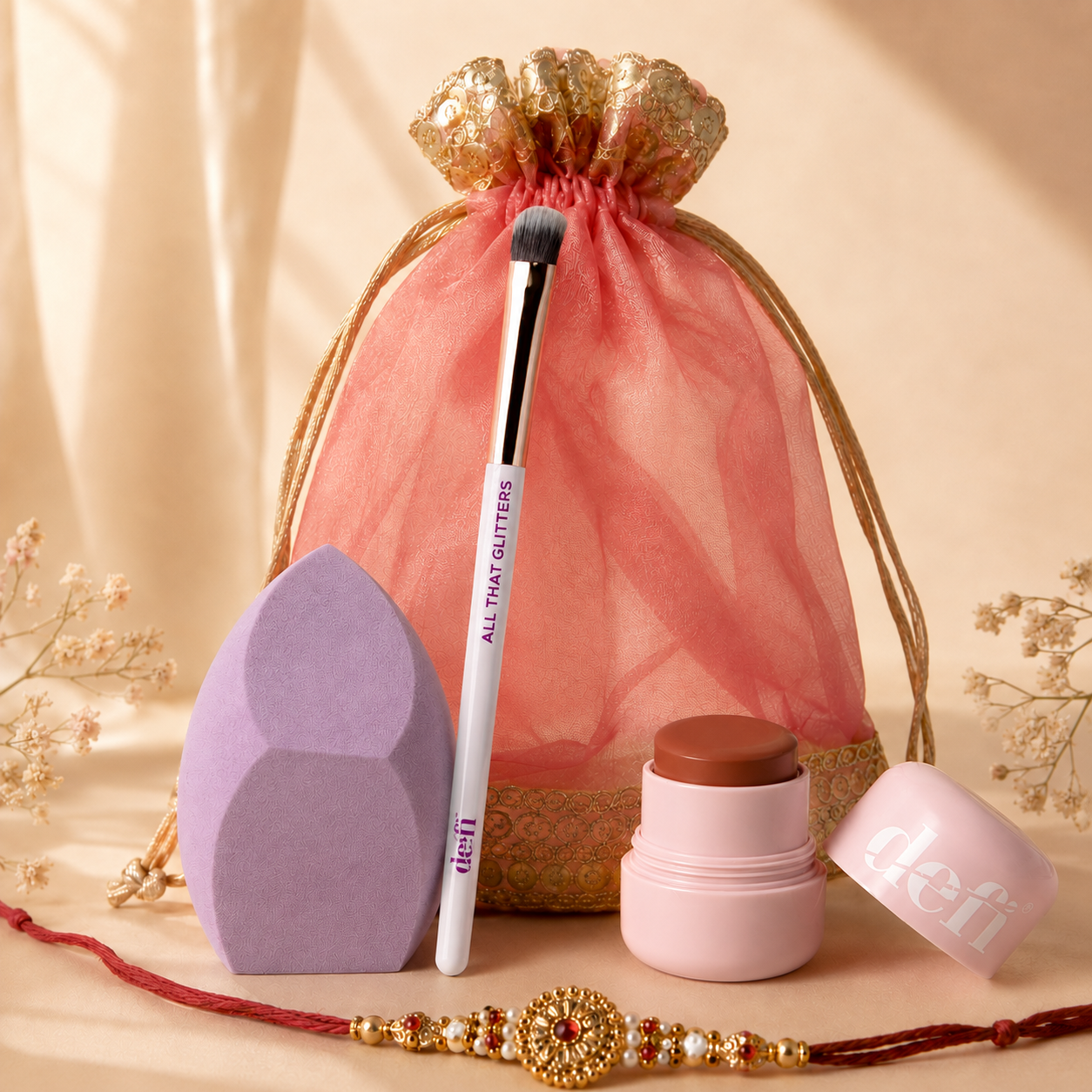 #Color_Too Brown To Butter Down #Style_All that glitters Eyeshadow brush